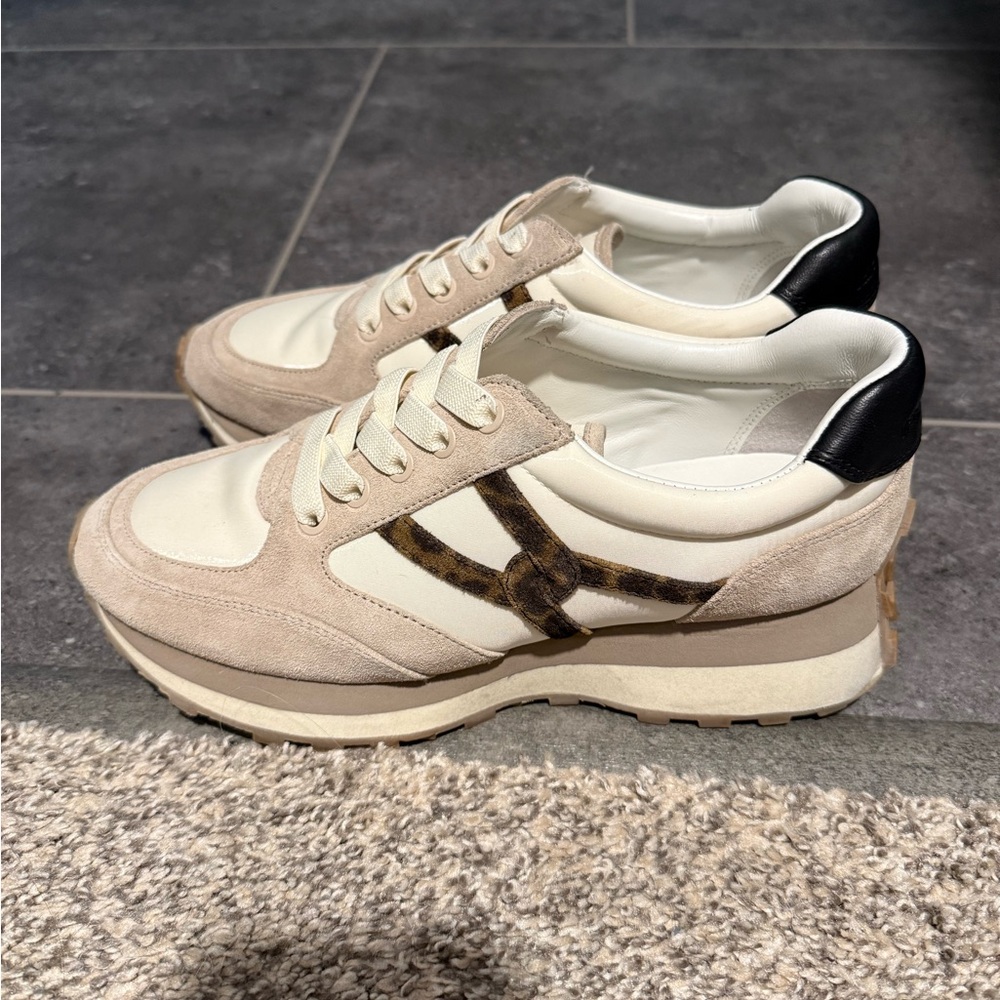 Veronica Beard Sneaker